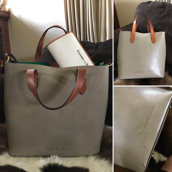 Dooney & Bourke Handbags - Dooney & Bourke purse and wallet set